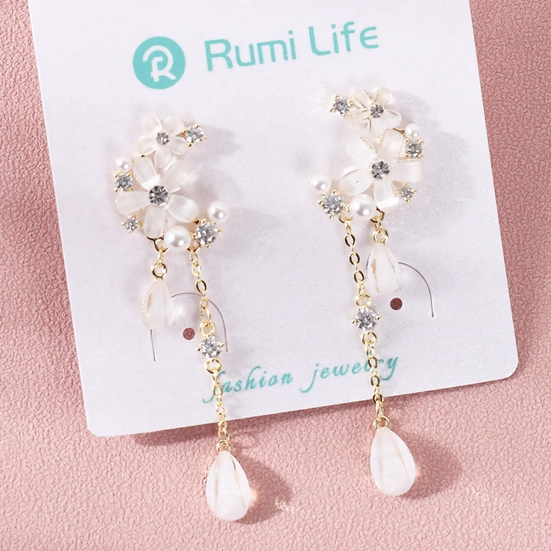Glass Flower Dangle Earrings