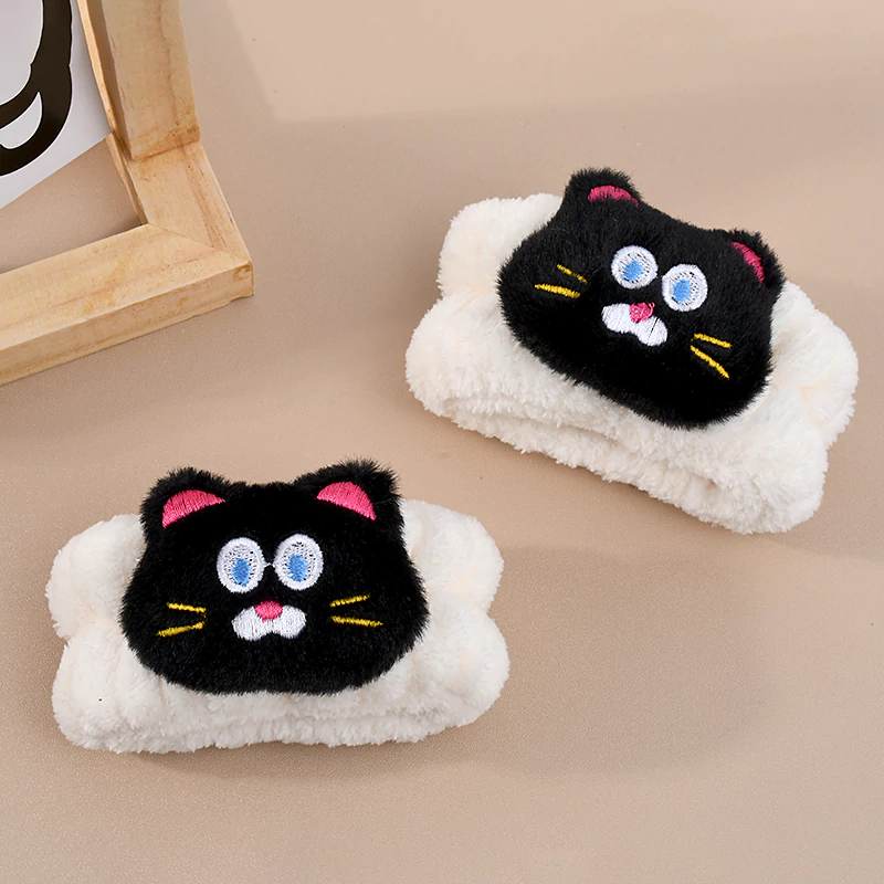 Cute Cat Face Wash Wristband