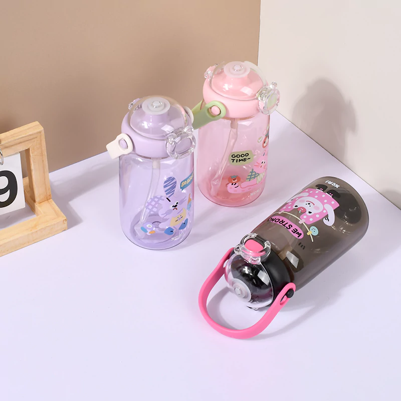 Cartoon Plastic Water Bottle 21.6oz - Image 2